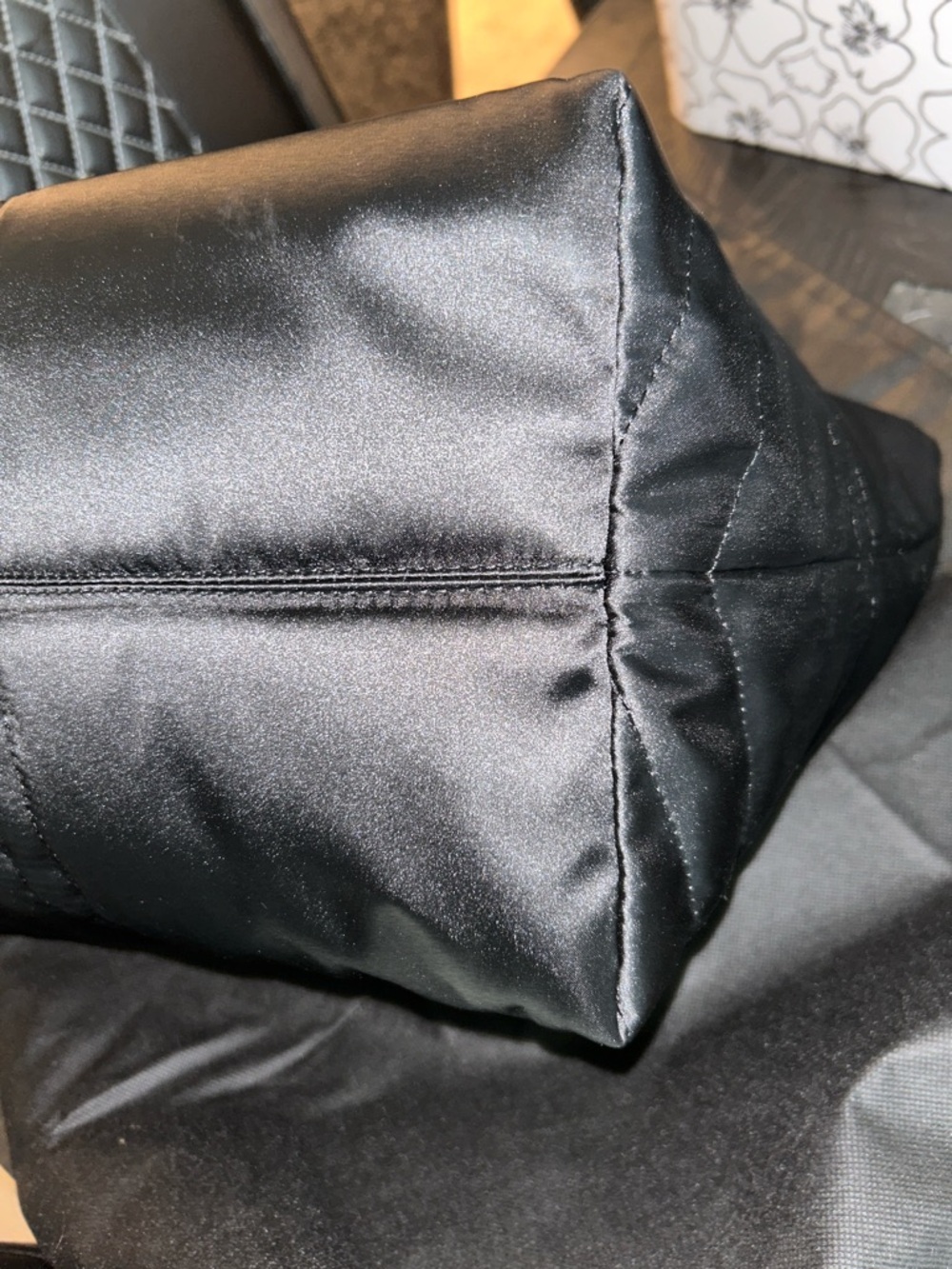 Kurt Geiger Recycled Union Jack Tote Bag - Picture 9 of 12